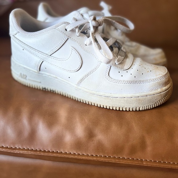 White Air Force 1s - Picture 1 of 5